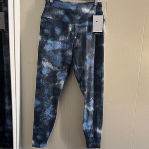 Nike Black and Blue Patterned Leggings